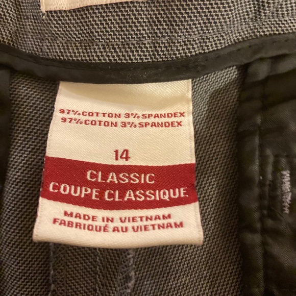 Size 14 Dress pants gently used - Picture 4 of 5